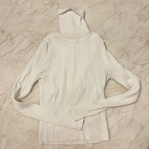Cropped Zara White Turtleneck
